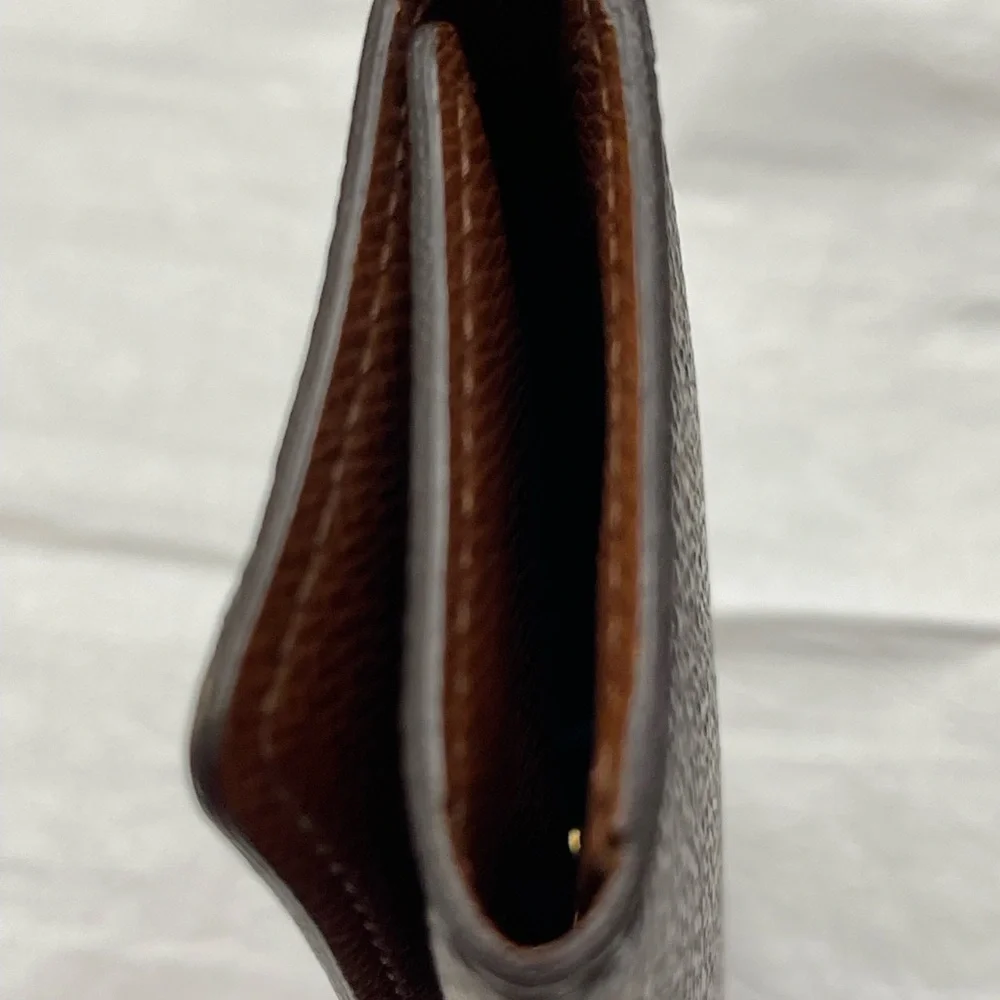 Louis Vuitton Monogram Multicles Key Case - Picture 12 of 15